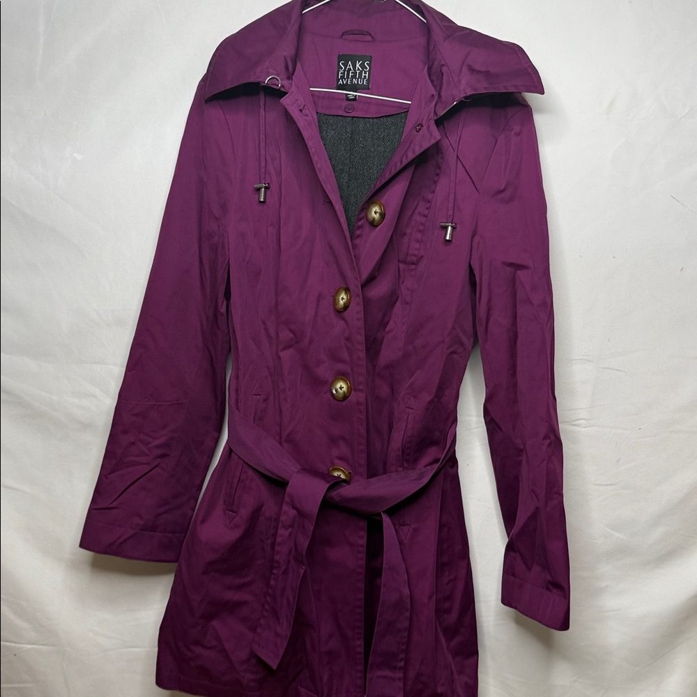 Saks Fifth Avenue purple belted New York button down trench coat with hood sz S